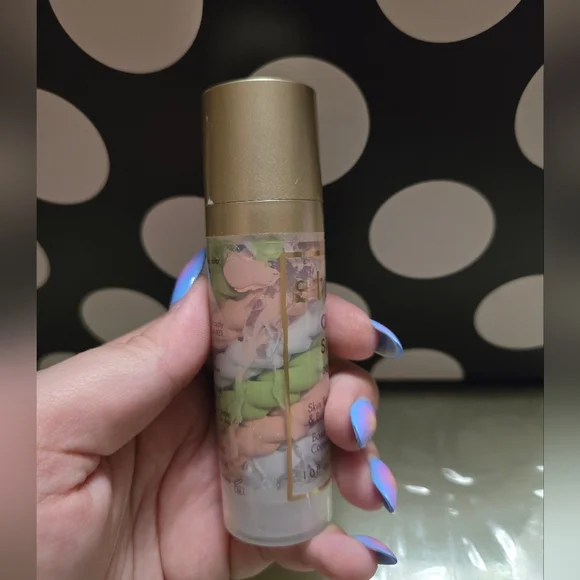 ✨️Stila Primer✨️ - Picture 3 of 4